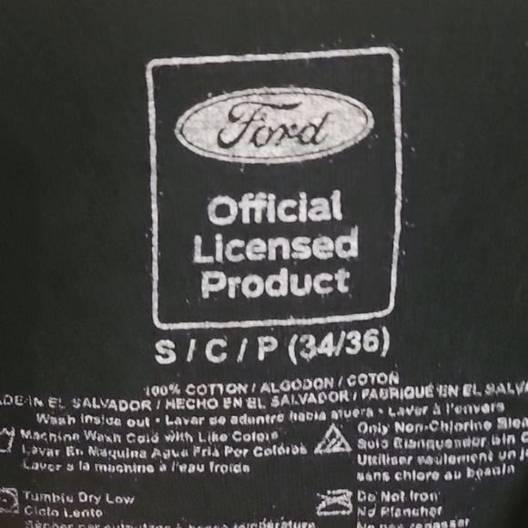 Vintage | Ford Mustang Graphic Tee (Size Small) - Picture 3 of 3